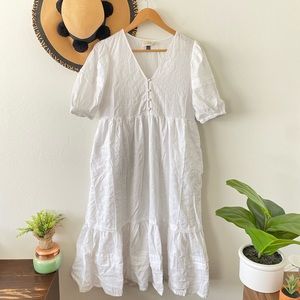 ✨ Universal Thread White Cotton Cottagecore Puff Sleeve Embroidered Midi Dress ✨